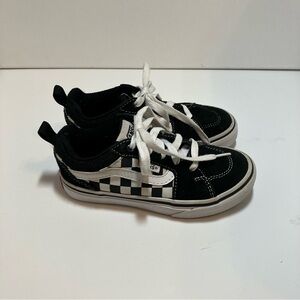 VANS Old Skool Black & White checkerboard Sneakers. Size 12. Great condition